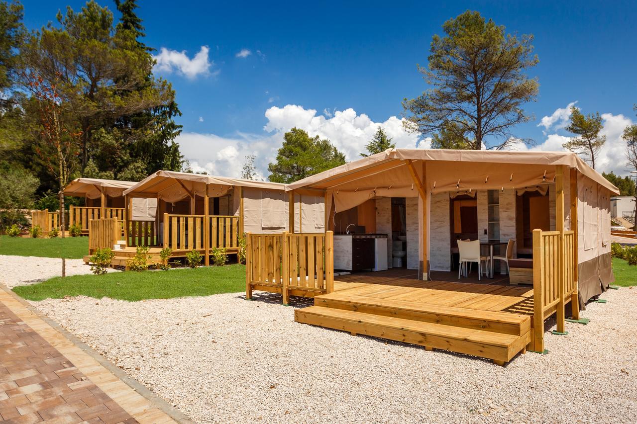 Mobile Homes Camping Santa Marina, Lanterna Tar-Vabriga Zewnętrze zdjęcie