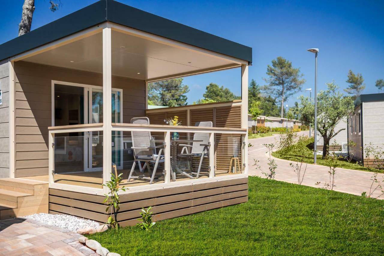 Mobile Homes Camping Santa Marina, Lanterna Tar-Vabriga Zewnętrze zdjęcie